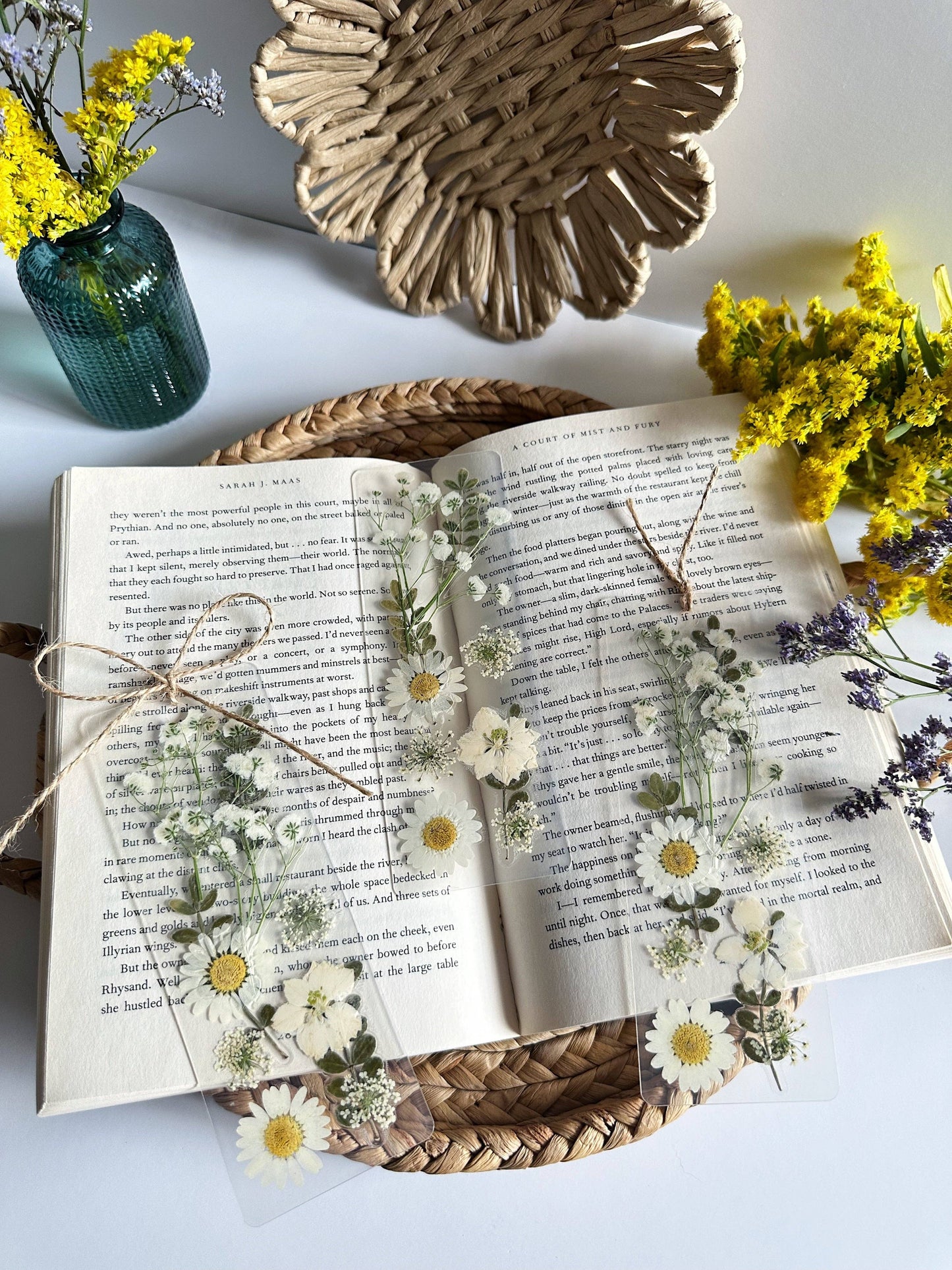 Petals & Pages by Grace - Cottage meadows bookmark