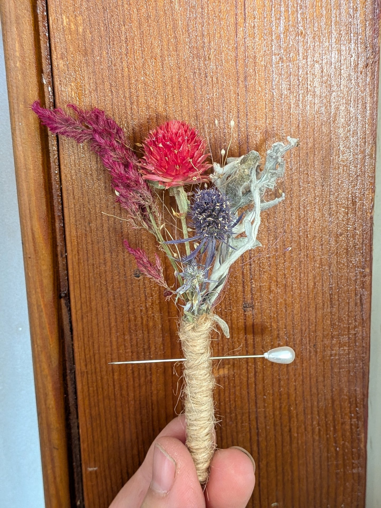 Dried flower boutonniere